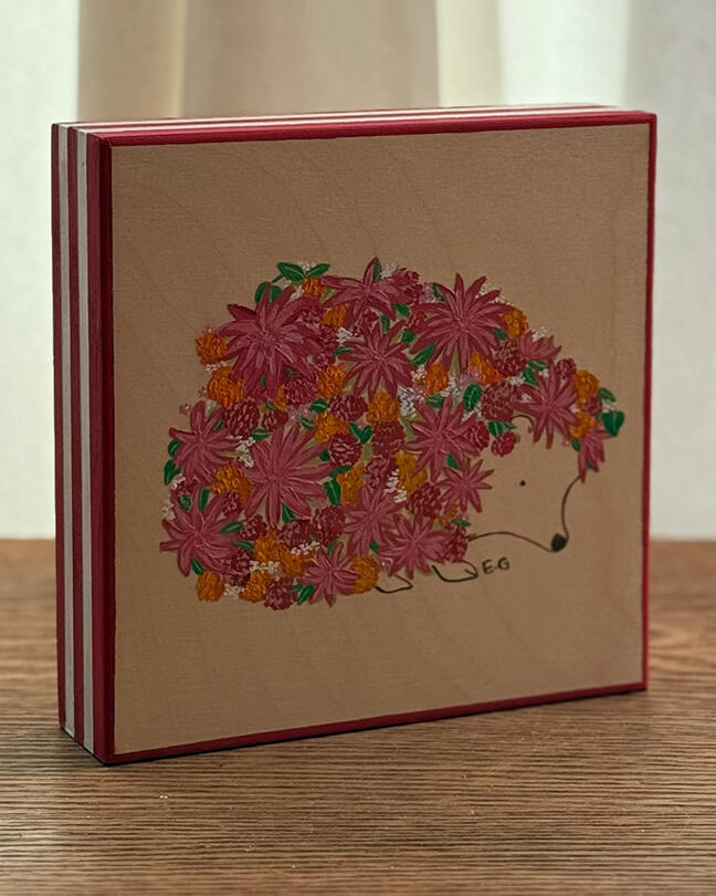 Lottie The hedgehog that many people often misunderstood. She looks sad, shy, timid, but she's actually full of vibrant characters like the flowers that grow on her. She doesn't bother what people think though.